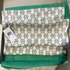 Michael Kors Infinity Scarf